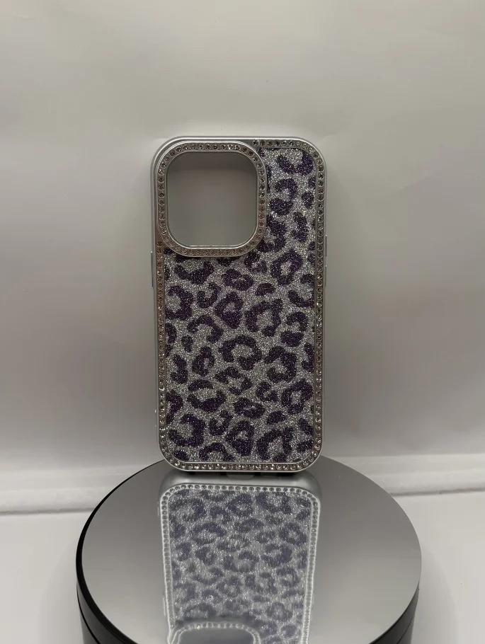 İPHONE ÇEŞİTLİ KILIFLAR - Ürün görseli