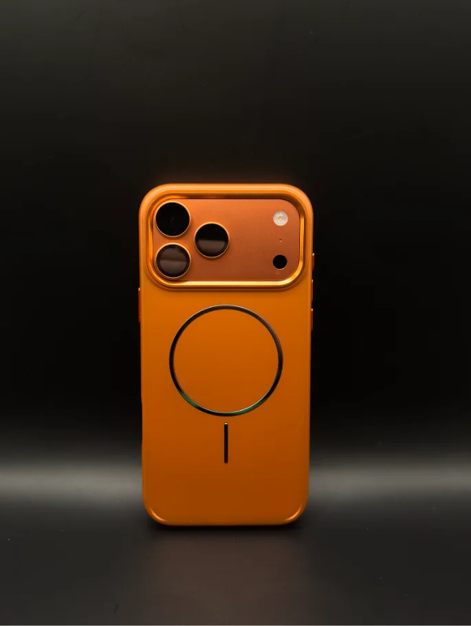 Elit Croks Kılıf (Temsili 17 Pro Max ile çekilmiştir, Ürünün uyumlu olduğu cihazlar altta seçenek olarak çıkmaktadır.) - Ürün görseli