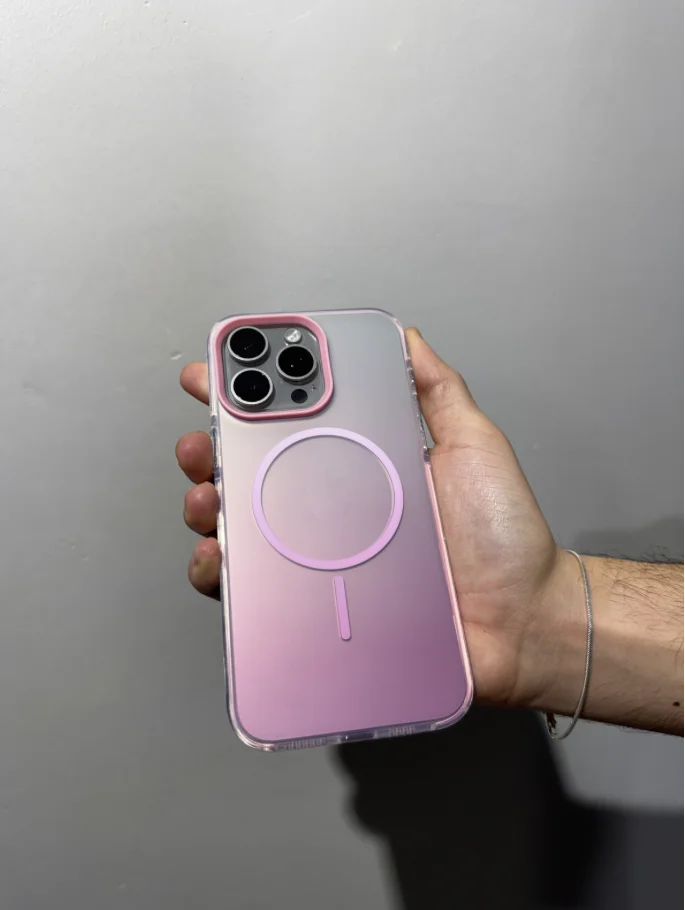 Rainbow - Toz Pembe (Temsili 15 Pro Max ile çekilmiştir, Ürünün uyumlu olduğu cihazlar altta seçenek olarak çıkmaktadır.) - Ürün görseli