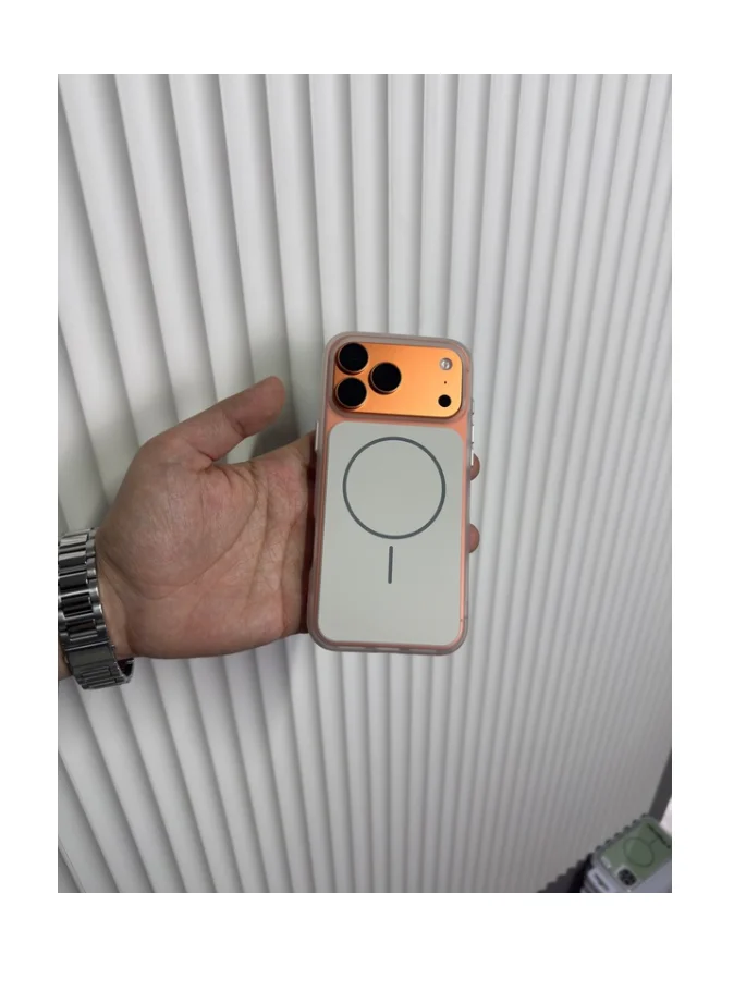 Busy MAGSAFE - Beyaz (Temsili 17 Pro Max ile çekilmiştir, Ürünün uyumlu olduğu cihazlar altta seçenek olarak çıkmaktadır.) - Ürün görseli