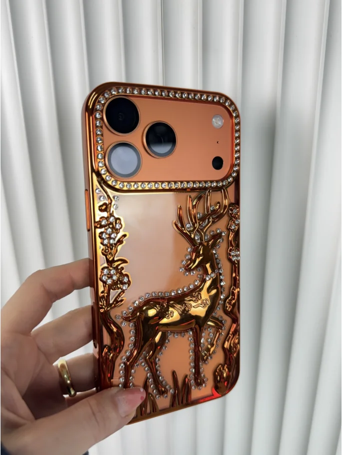 Svarowski taş esintili Deer Case - Kozmik Turuncu - (Temsili 17 Pro Max ile çekilmiştir, Uyumlu cihazlar altta seçenek olarak çıkmaktadır.) - Ürün görseli