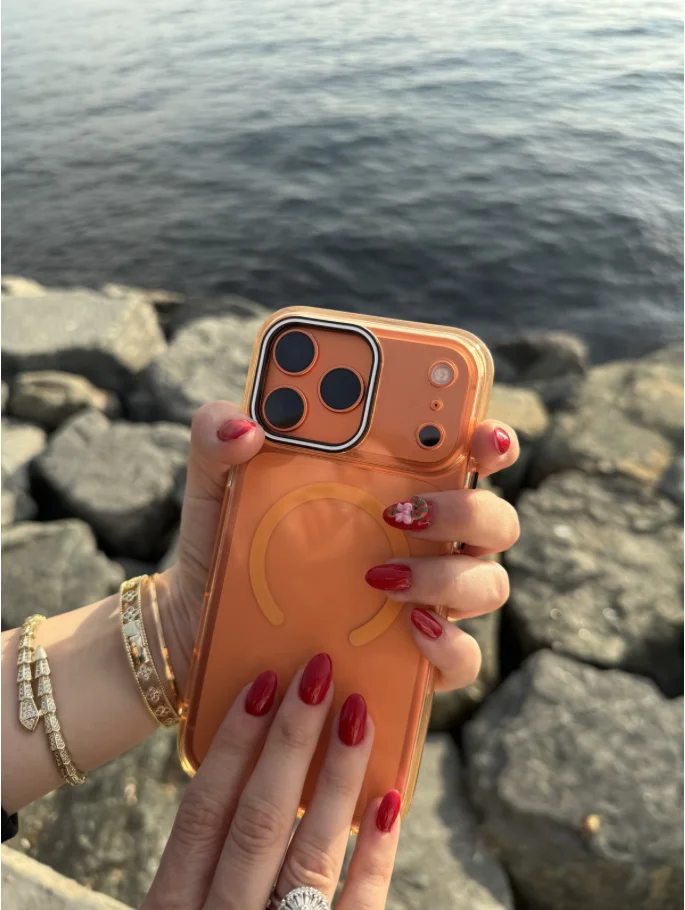 Luxery MagSafe Sarı - 17 Pro - Ürün görseli